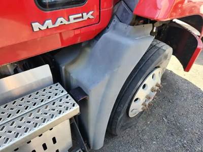Mack Pinnacle CXU613 Right Fender Extension for a 2015 Mack CXU613