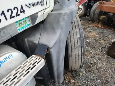 Mack Vision CXN613 Right Fender Extension for a 2005 Mack CXN613