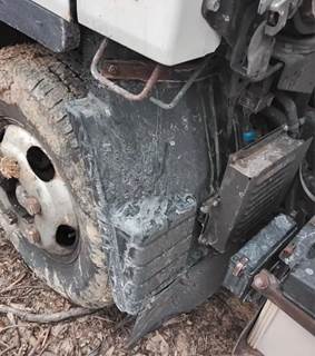 Mitsubishi FEC52S Left Fender Extension