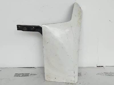 Peterbilt 579 Right Fender Extension