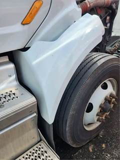 Peterbilt 579 Right Fender Extension