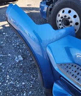 Peterbilt 579 Left Fender Extension