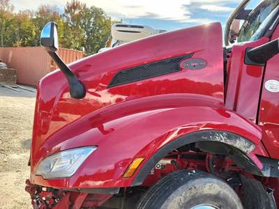 Peterbilt 579 Left Fender Extension