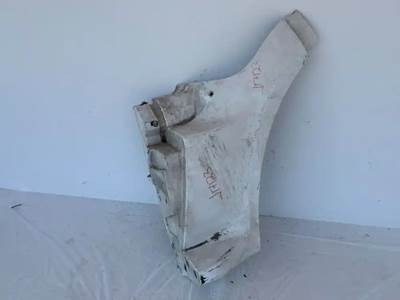 Peterbilt 587 Right Fender Extension