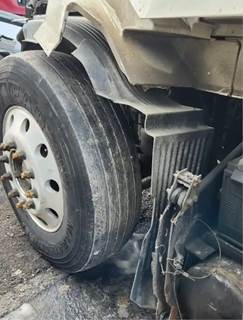 Volvo VNL Left Fender Extension