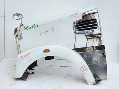 Freightliner Coronado 122 Left Fender for a 2014 Freightliner Coronado 12