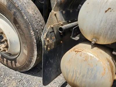 Mack Pinnacle Left Fender