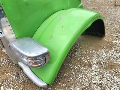 Peterbilt 389 Left Fender