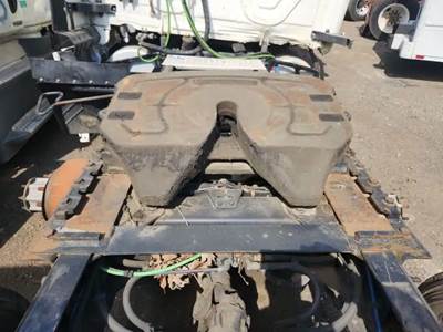 AIR SLIDE Fontaine Fifth Wheel for a 2016 Freightliner Cascadia 125
