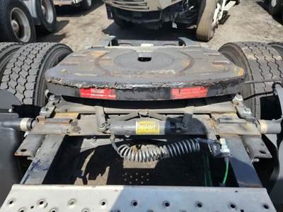 AIR SLIDE Fontaine Fifth Wheel for a 2021 Freightliner Cascadia 116