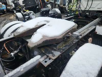 AIR SLIDE Fontaine Fifth Wheel for a 2011 International DuraStar 4400