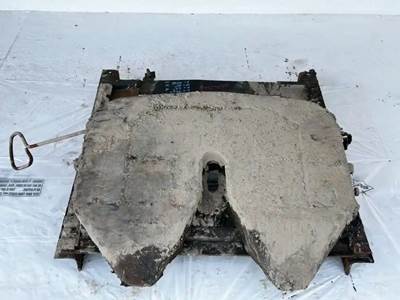 AIR SLIDE Fontaine Fifth Wheel for a 2015 Freightliner Cascadia 125