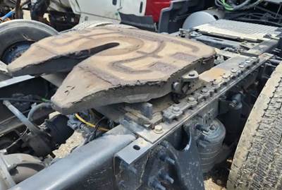 AIR SLIDE Fontaine Fifth Wheel for a 2024 International LT62F