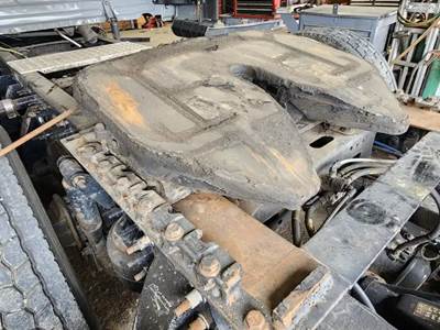 AIR SLIDE Fontaine Fifth Wheel for a 2020 Freightliner Cascadia 126