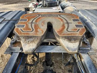 AIR SLIDE Fontaine Fifth Wheel for a 2024 Western Star 47X