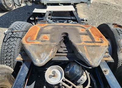 AIR SLIDE Fontaine Fifth Wheel for a 2023 Freightliner Cascadia 126