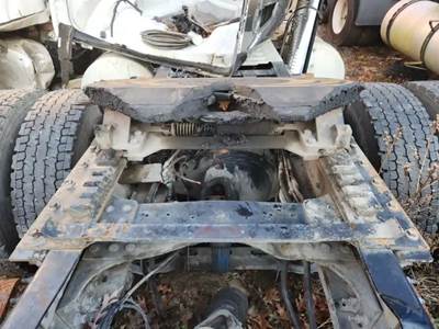 AIR SLIDE HOLLAND Fifth Wheel for a 2016 Mack CXU613