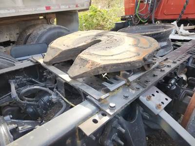 AIR SLIDE HOLLAND Fifth Wheel for a 2019 International LT625