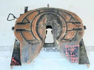 AIR SLIDE HOLLAND Fifth Wheel for a 2016 Freightliner Cascadia 125