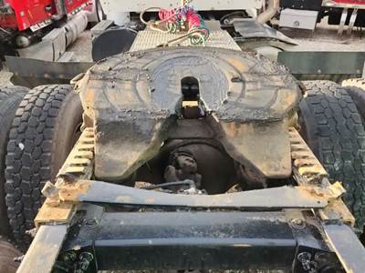 AIR SLIDE HOLLAND Fifth Wheel for a 2018 Peterbilt 567