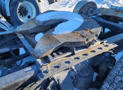 AIR SLIDE HOLLAND Fifth Wheel for a 2016 Freightliner Cascadia 113