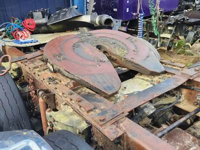 AIR SLIDE Jost Fifth Wheel for a 2005 Kenworth T2000