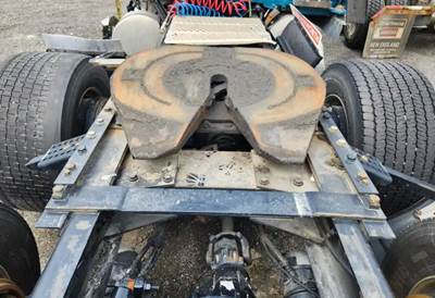 AIR SLIDE Jost Fifth Wheel for a 2023 Kenworth T680