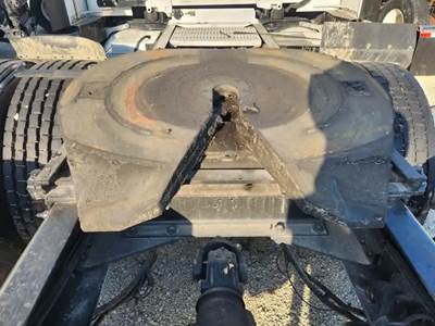 AIR SLIDE Jost Fifth Wheel for a 2020 Peterbilt 579
