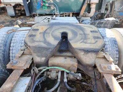 AIR SLIDE Fifth Wheel for a 1997 International 9200