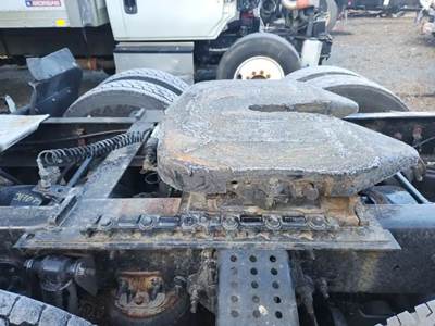 AIR SLIDE Simplex Fifth Wheel for a 2016 Freightliner Cascadia 125