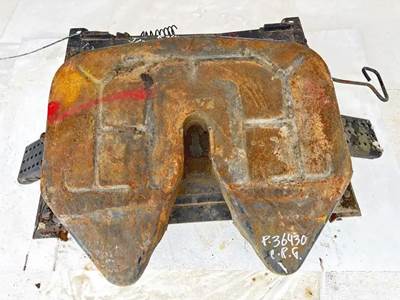 AIR SLIDE Simplex Fifth Wheel for a 2016 Freightliner Cascadia 125