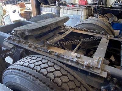 Fontaine AIR SLIDE Fifth Wheel for a 2009 Freightliner COLUMBIA 120