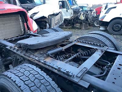 Fontaine AIR SLIDE Fifth Wheel for a 2011 International PROSTAR