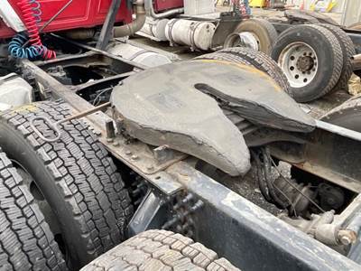 Fontaine AIR SLIDE Fifth Wheel for a 2006 Mack CXN613