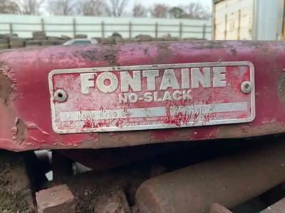 Fontaine AIR SLIDE Fifth Wheel for a 1993 Ford LTLA9000 AERO MAX 120