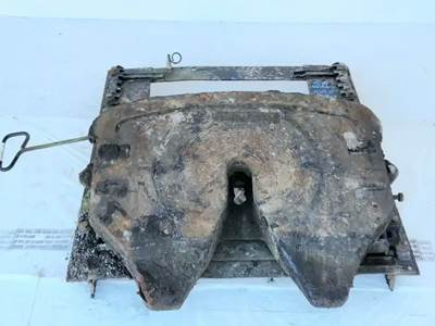 Fontaine AIR SLIDE Fifth Wheel for a 2013 Freightliner Cascadia 125