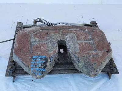 Fontaine AIR SLIDE Fifth Wheel for a 2014 Freightliner Cascadia 125