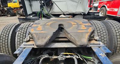 Fontaine Fifth Wheel for a 2023 International LT625