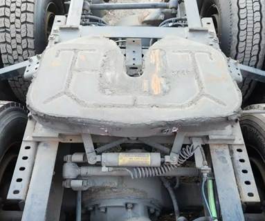 Fontaine Fifth Wheel for a 2021 International LT625