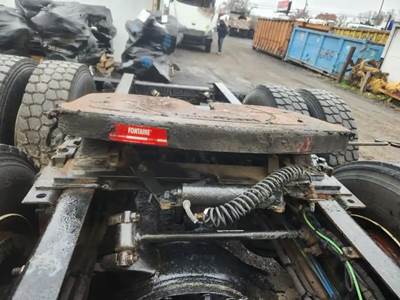 Fontaine Fifth Wheel for a 2015 Freightliner Cascadia 125