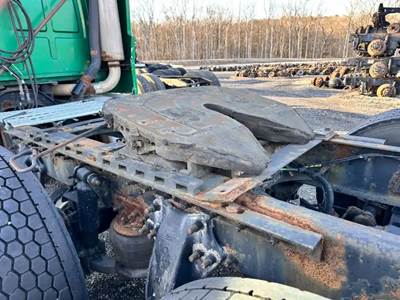 Fontaine Fifth Wheel for a 2004 Sterling A9500