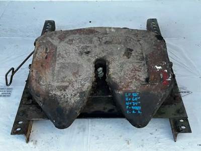 Fontaine STATIONARY Fifth Wheel for a 2004 International 4400