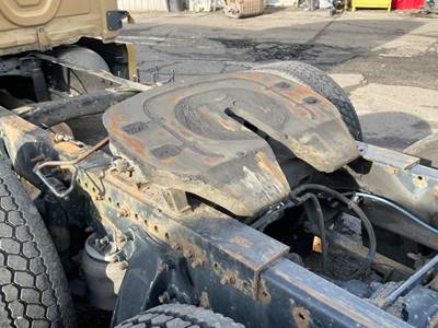 Holland STATIONARY Fifth Wheel for a 2013 Freightliner Cascadia 125