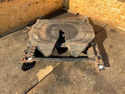 Holland AIR SLIDE Fifth Wheel for a 2011 International PROSTAR