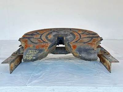 Holland AIR SLIDE Fifth Wheel for a 2019 Kenworth T680