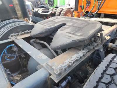 Jost AIR SLIDE Fifth Wheel for a 2015 Freightliner Cascadia 113