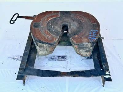 Jost AIR SLIDE Fifth Wheel for a 2014 Kenworth T800