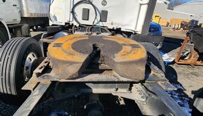 Jost Fifth Wheel for a 2017 Kenworth T680