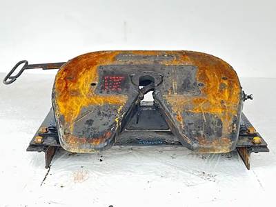 STATIONARY Jost Fifth Wheel for a 2020 International LT625