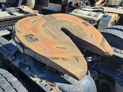 STATIONARY Jost Fifth Wheel for a 2012 Volvo VNL